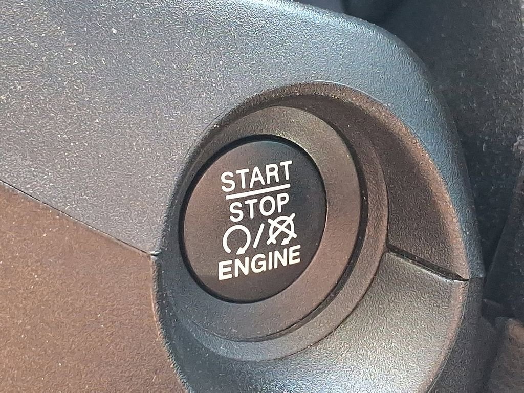 Used 2020 Jeep Compass Latitude AWD/4WD image 27