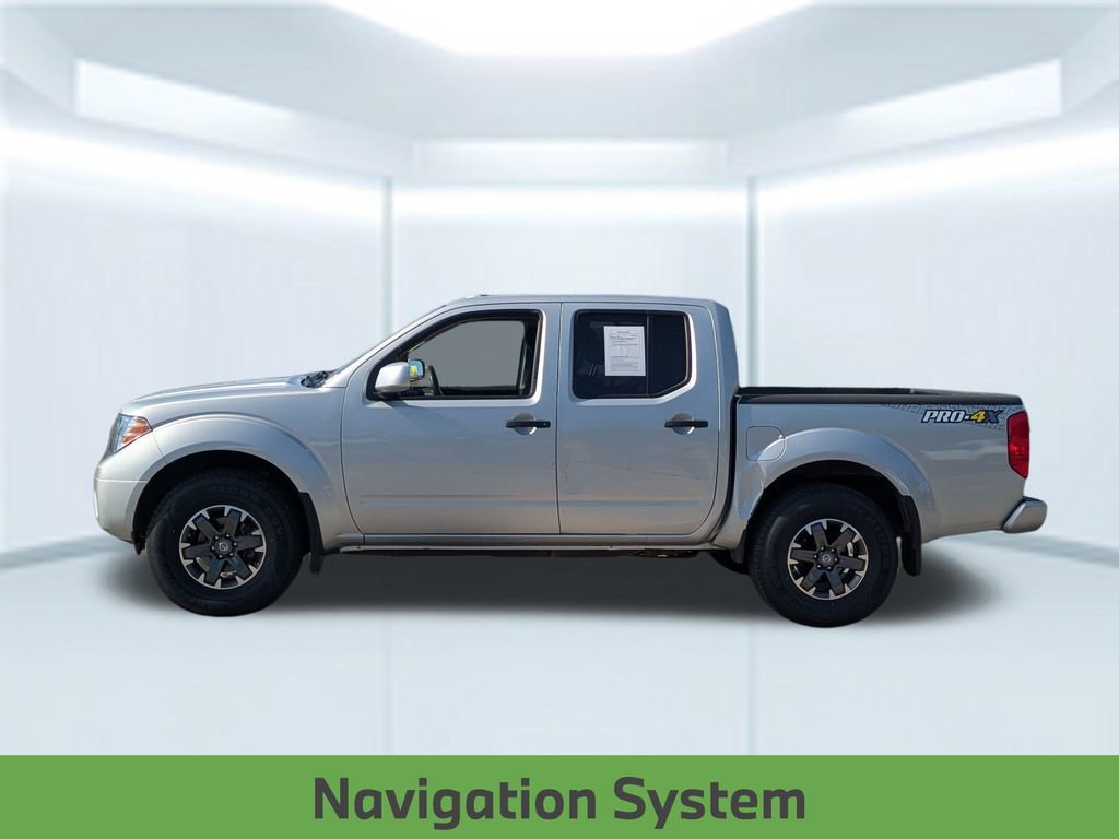Used 2018 Nissan Frontier PRO-4X image 2