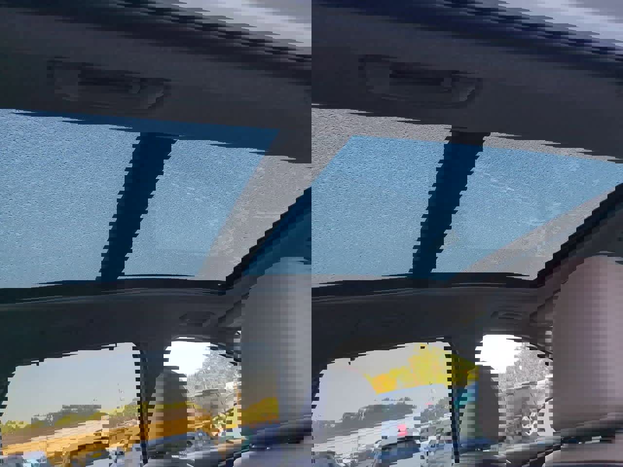 Used 2019 Hyundai Santa Fe Limited image 21