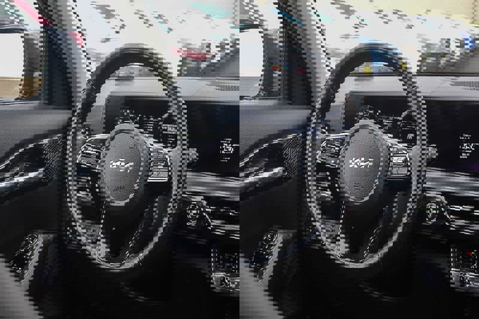 Used 2024 Kia Seltos S image 21