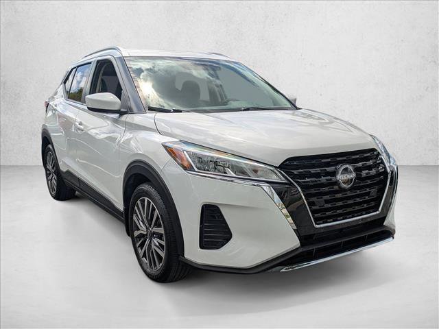 Certified 2023 Nissan Kicks SV FWD image 3
