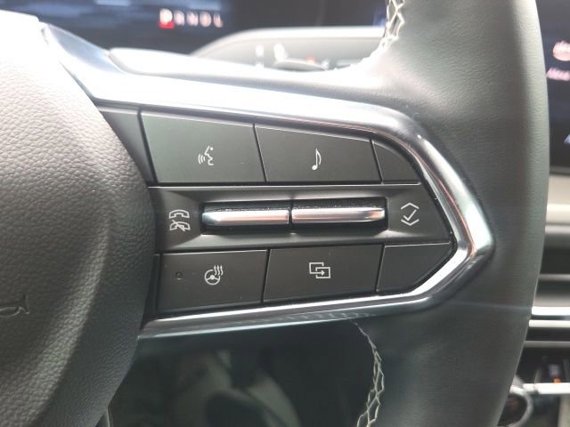 Used 2024 Chevrolet Traverse LT w/ LPO, Floor Liner Package FWD image 40