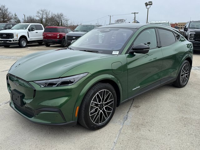 Certified 2025 Ford Mustang Mach-E Premium image 12