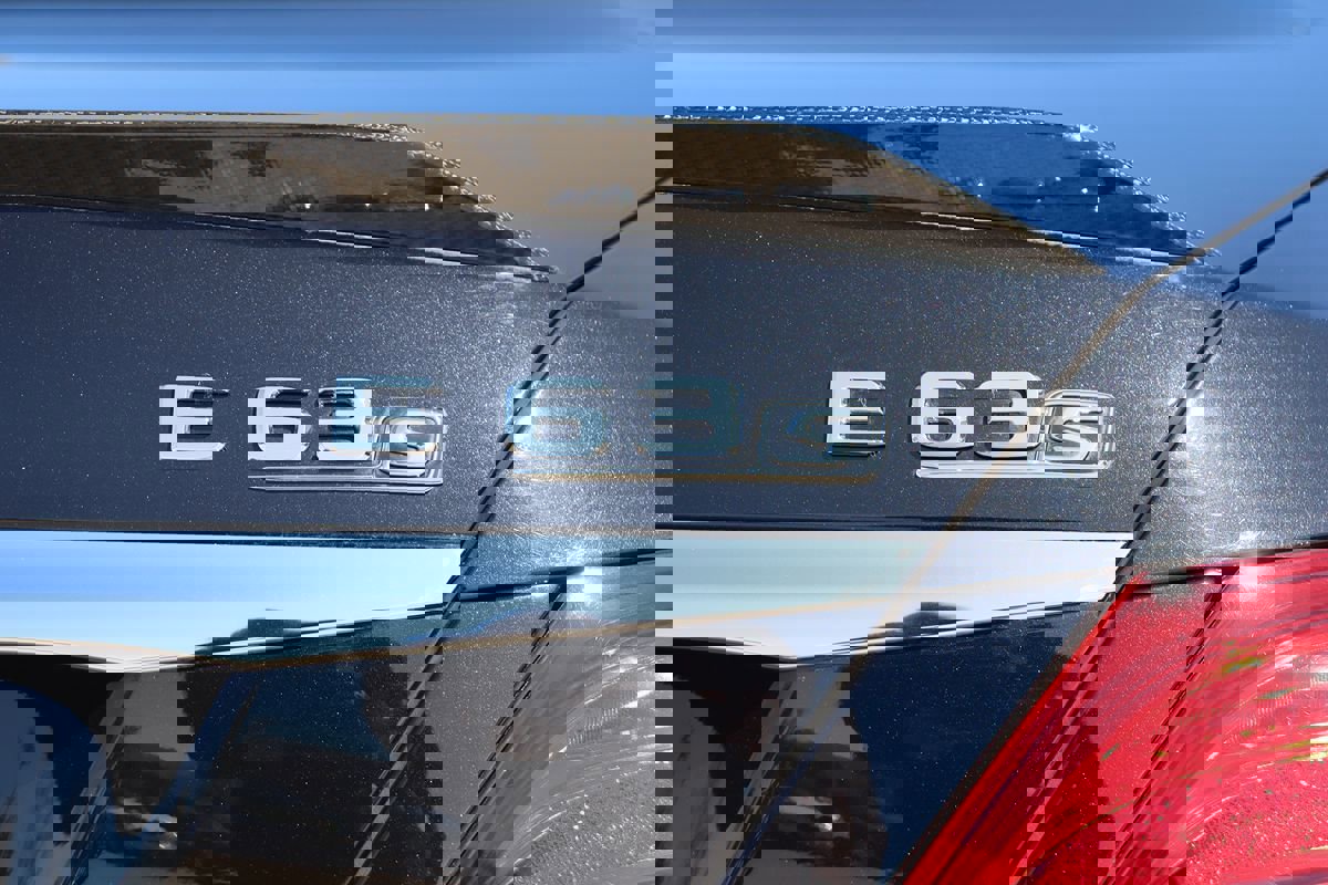 Used 2018 Mercedes-Benz E 63 AMG S image 12