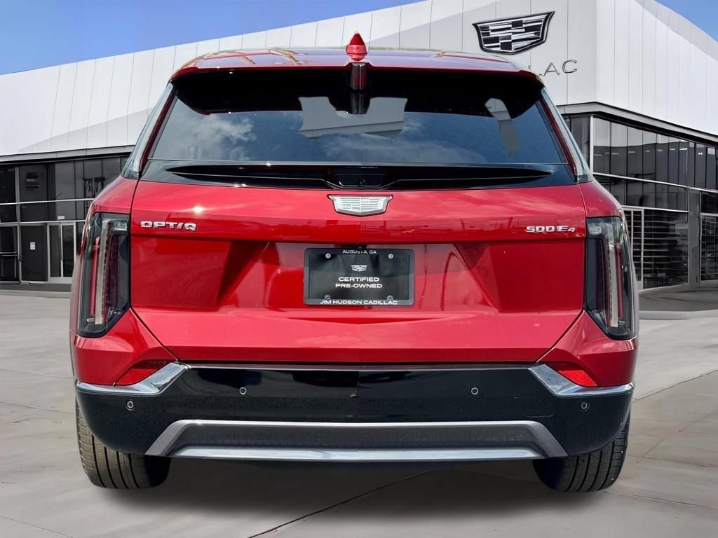 Certified 2025 Cadillac Optiq Sport 2 w/ LPO, Floor Liner Package AWD/4WD image 6