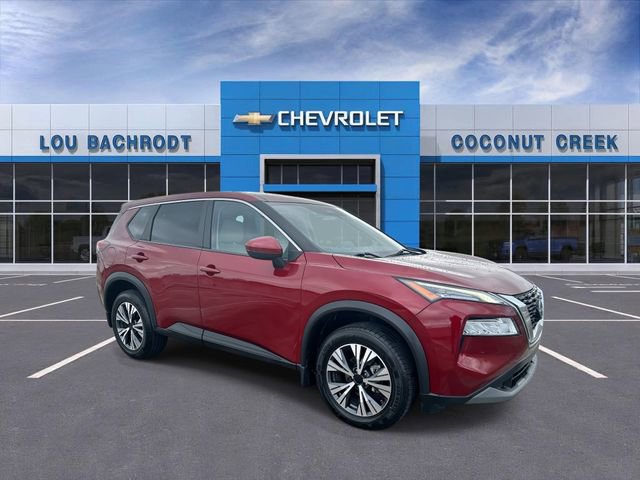 Used 2022 Nissan Rogue SV image 2