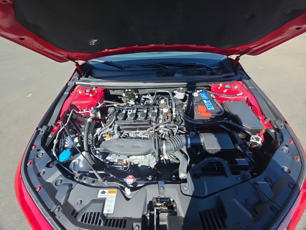 Certified 2025 Honda Accord SE image 10