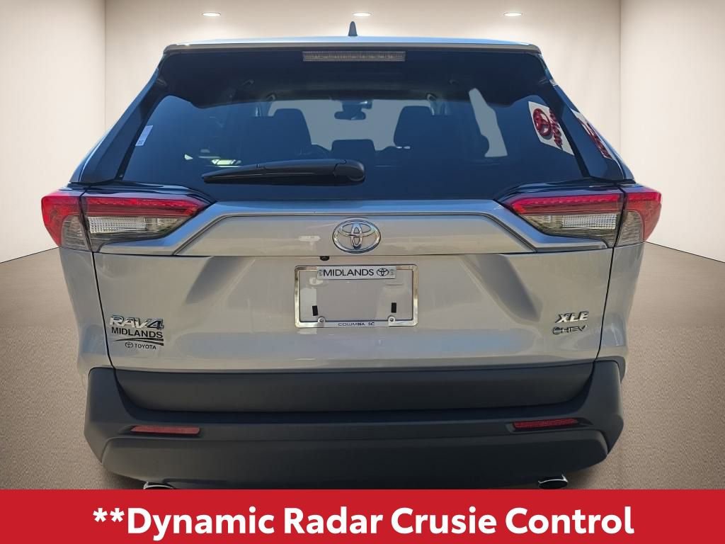 Used 2025 Toyota RAV4 XLE image 5