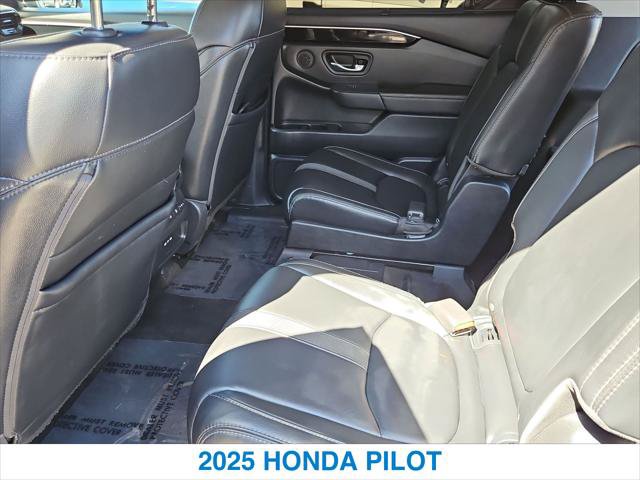 Certified 2025 Honda Pilot EX-L image 22