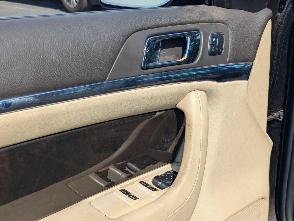 Used 2014 Lincoln MKS AWD w/ Equipment Group 201A image 16