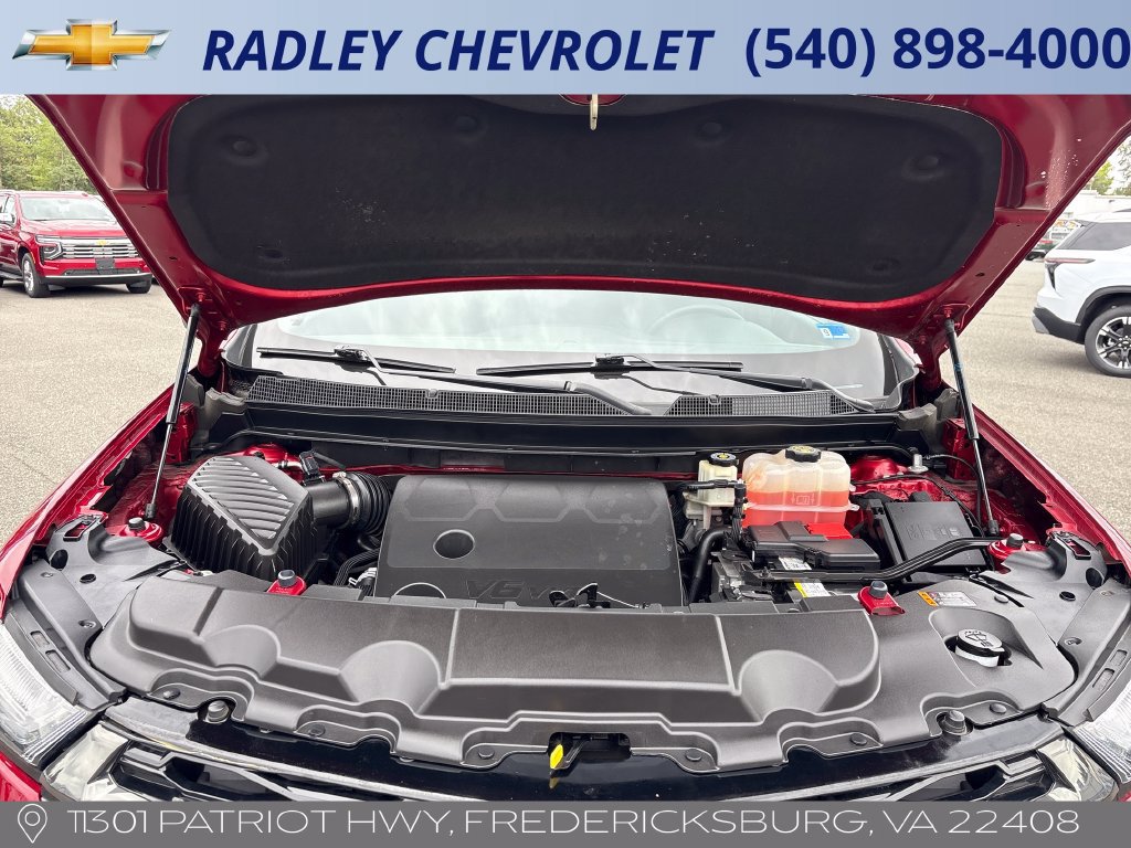 Used 2023 Chevrolet Traverse RS AWD/4WD image 16