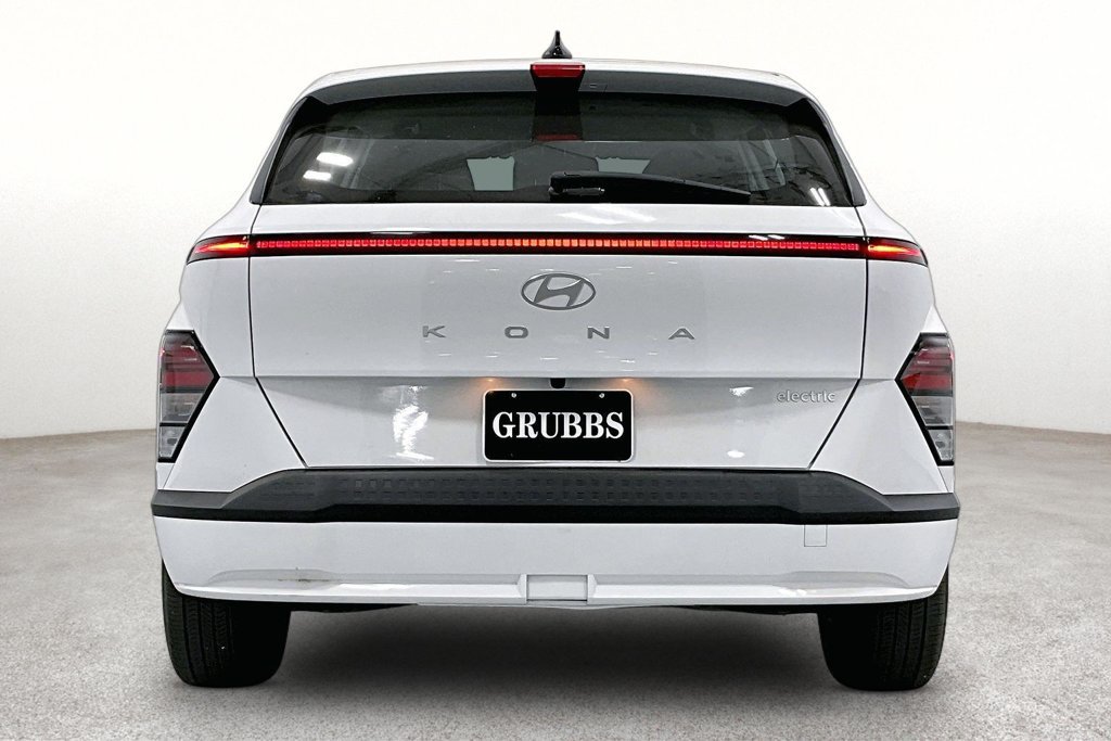 Used 2024 Hyundai Kona SE FWD image 5