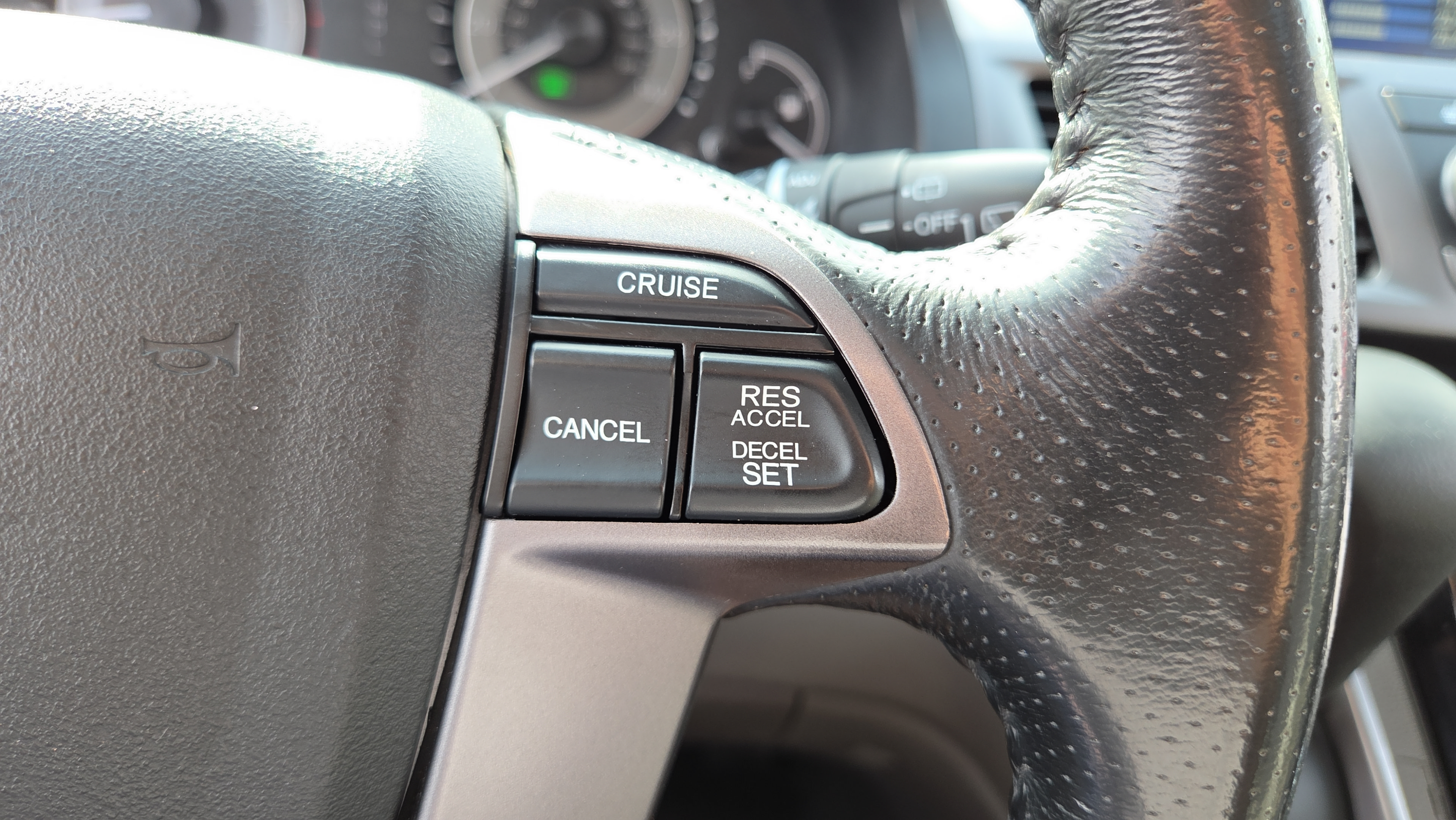 Used 2015 Honda Odyssey EX-L image 24