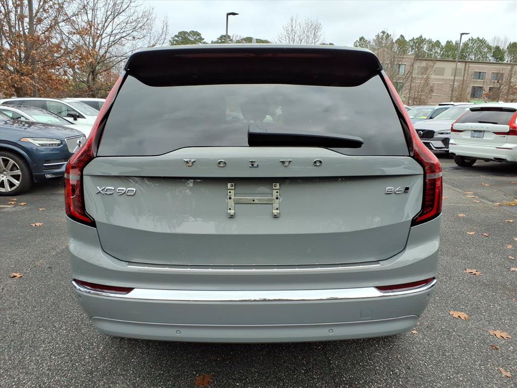 New 2026 Volvo XC90 B6 Plus w/ Protection Package Premier AWD/4WD image 4
