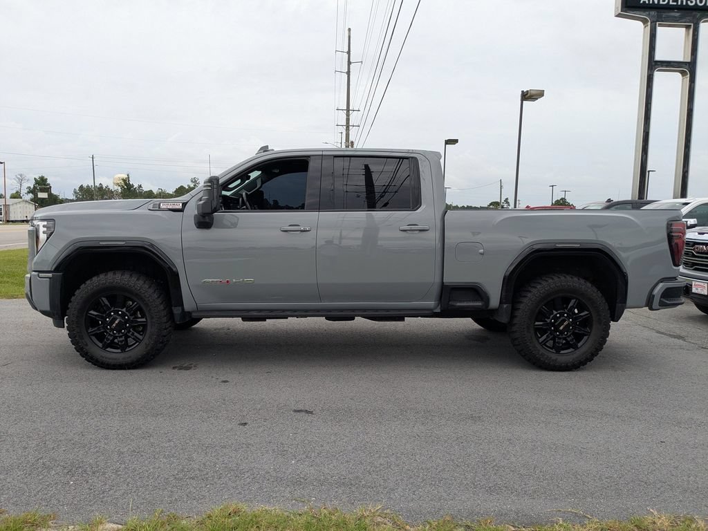 Used 2025 GMC Sierra 2500 AT4 w/ AT4 Premium Plus Package AWD/4WD image 7