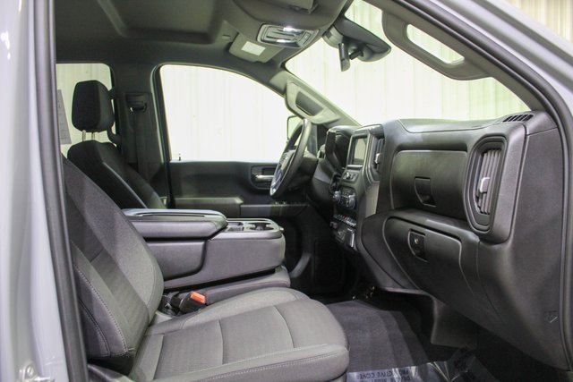 Used 2024 Chevrolet Silverado 2500 Custom w/ Custom Value Package image 14