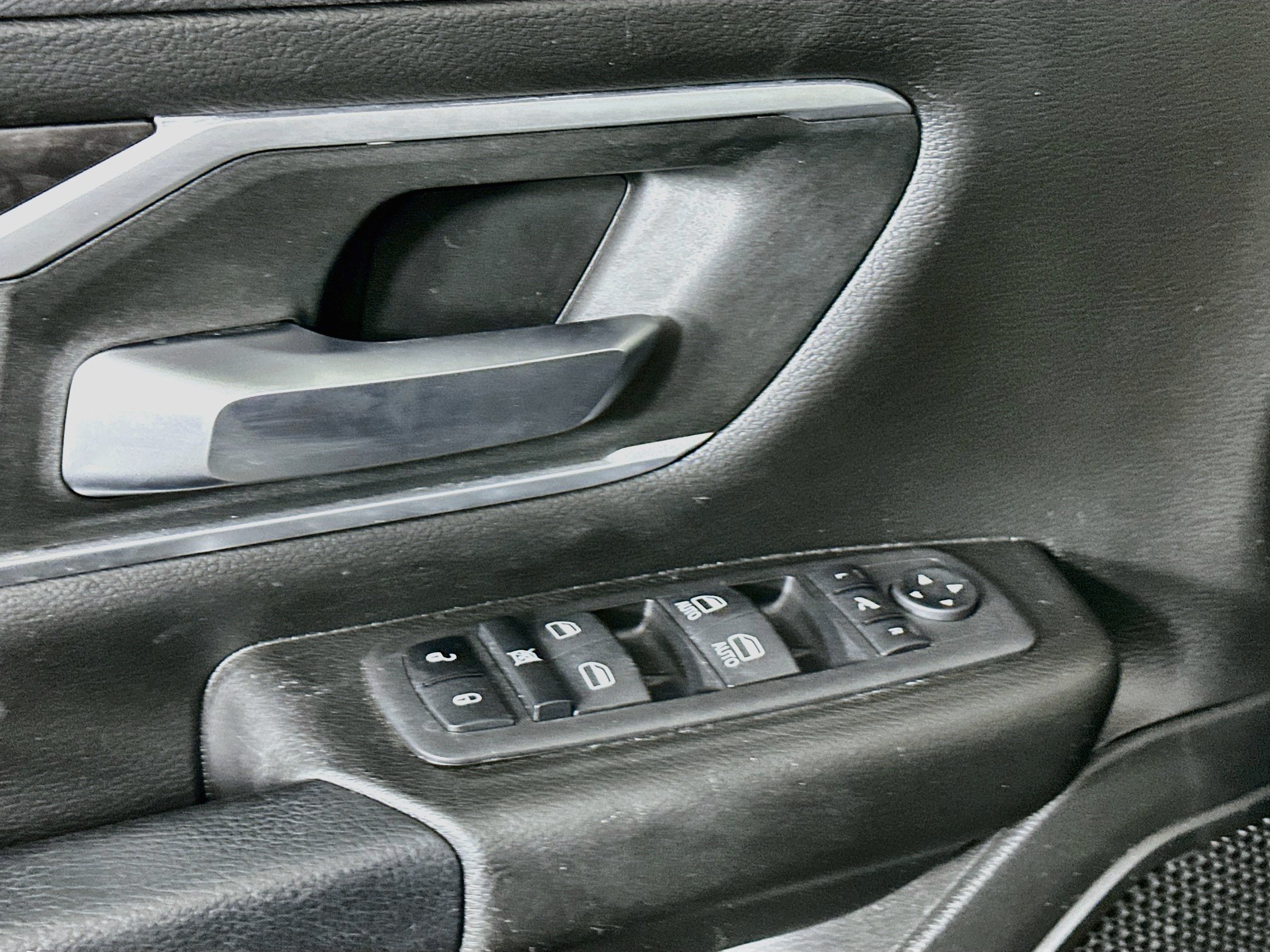 Used 2023 RAM 1500 Big Horn AWD/4WD image 15