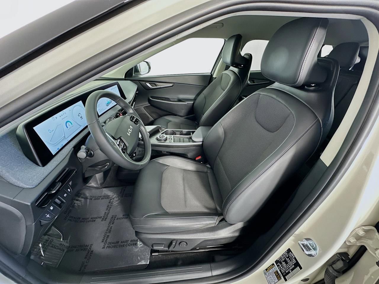 Used 2024 Kia EV6 Light image 32