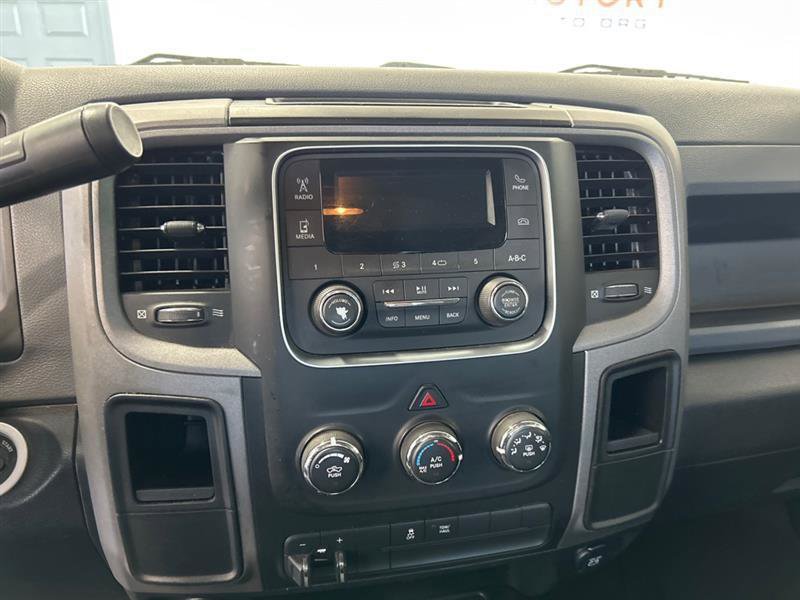 Used 2017 RAM 3500 Tradesman w/ Chrome Appearance Group image 17