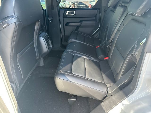 New 2026 Ford Bronco Outer Banks image 23