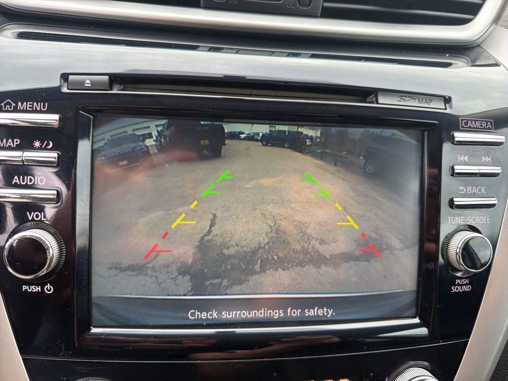 Used 2016 Nissan Murano SV image 19