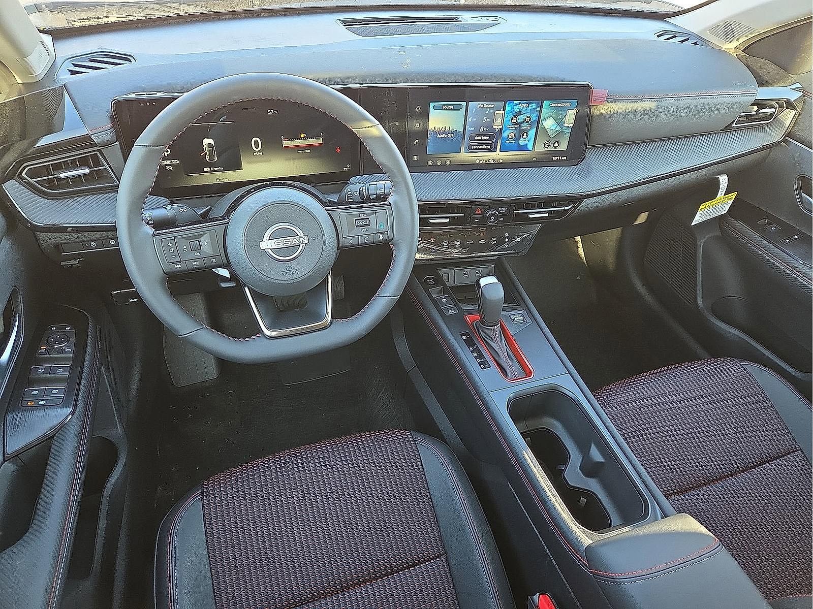 New 2026 Nissan Kicks SR w/ SR Premium Package image 10