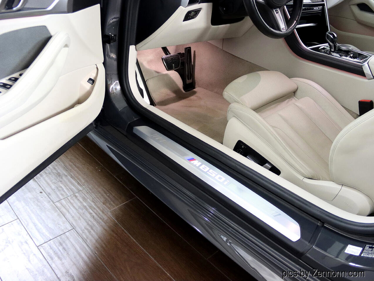 Used 2021 BMW M850i xDrive Convertible image 25