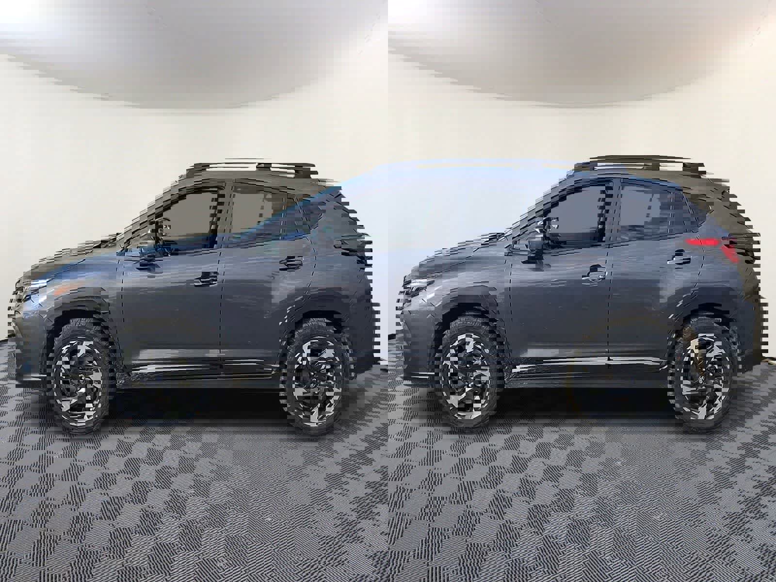 Used 2024 Subaru Crosstrek 2.5i Limited AWD/4WD image 8