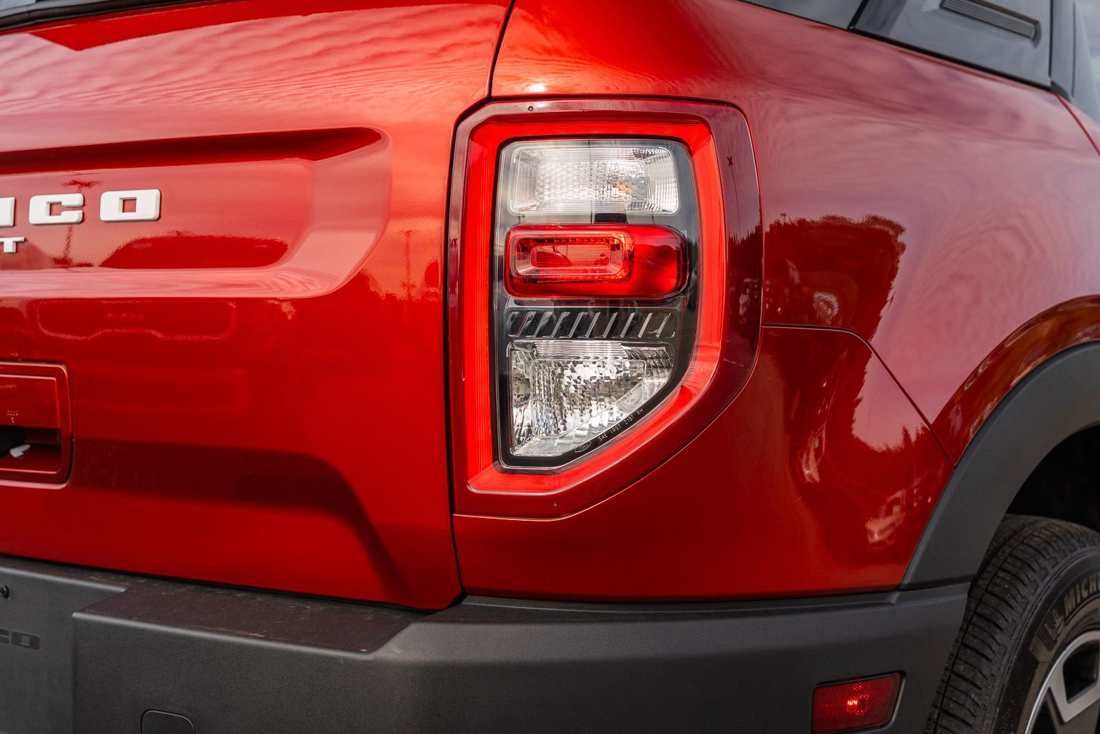 Used 2024 Ford Bronco Sport Outer Banks w/ Tech Package image 17