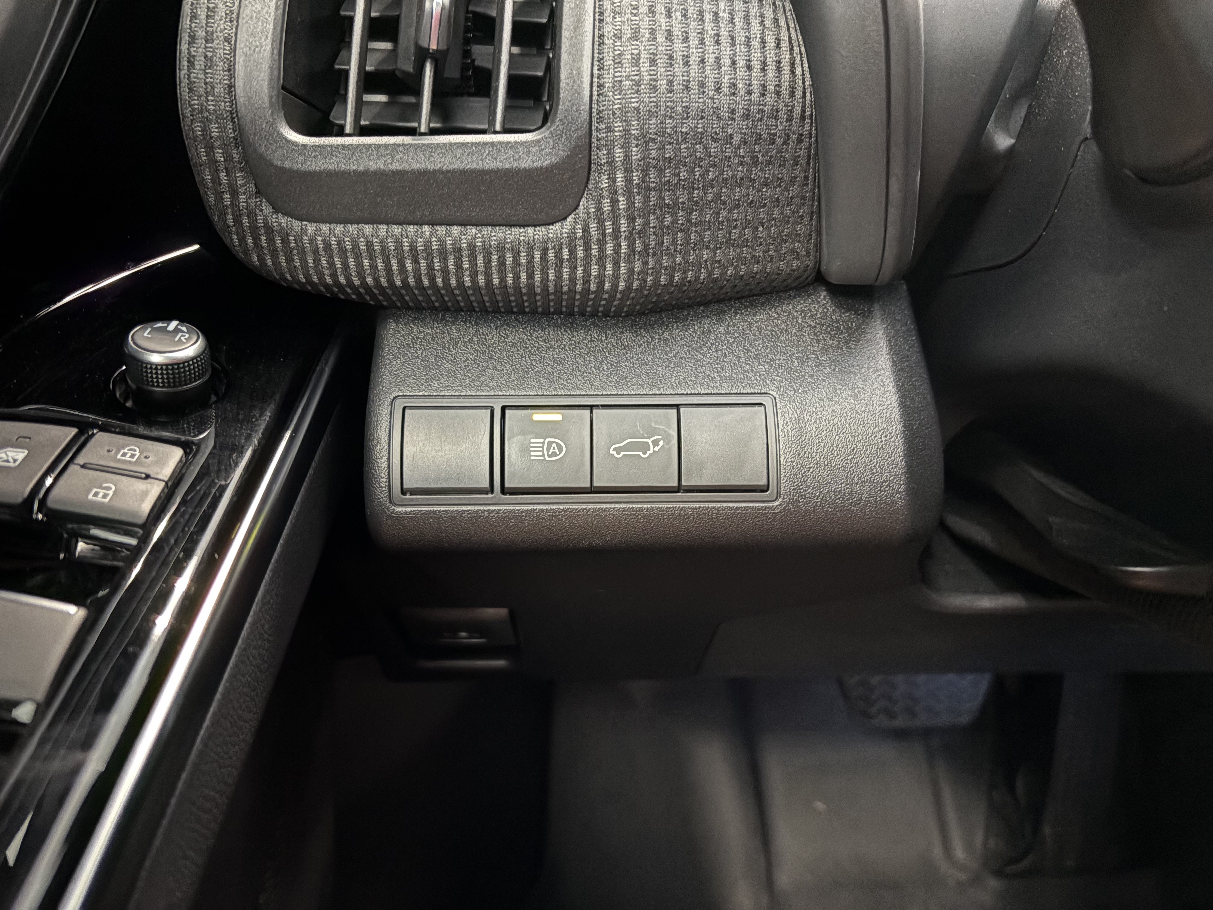 Certified 2023 Toyota bZ4X AWD w/ Weather Package image 26