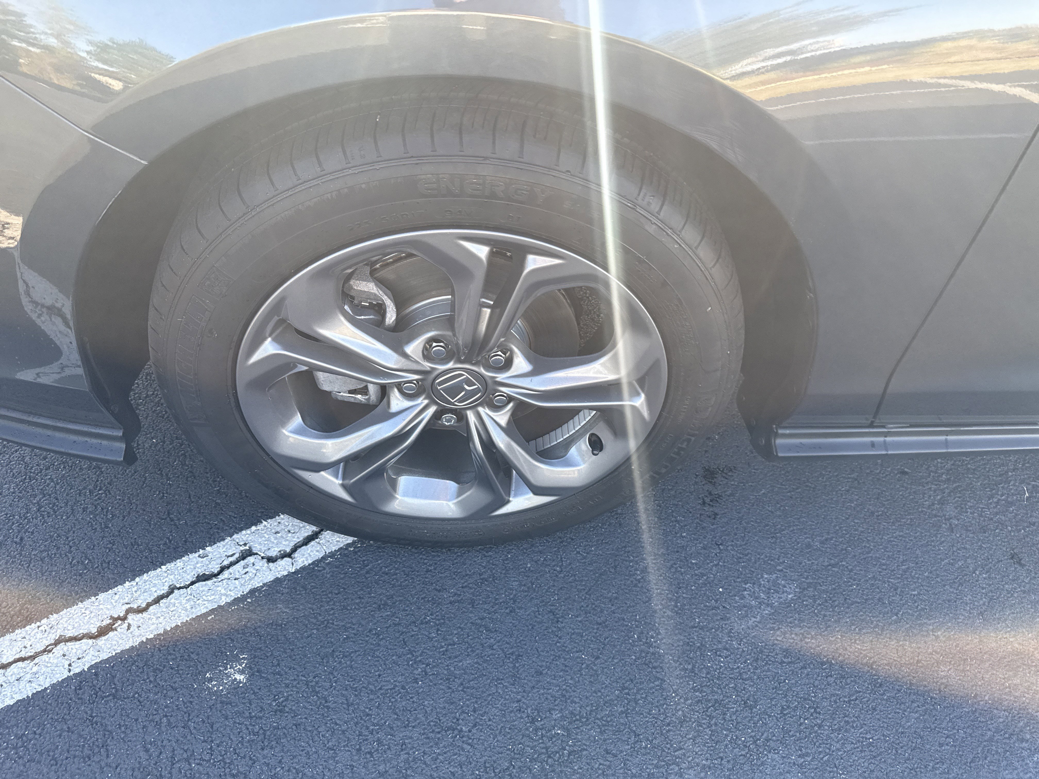 Used 2023 Honda Accord EX image 9