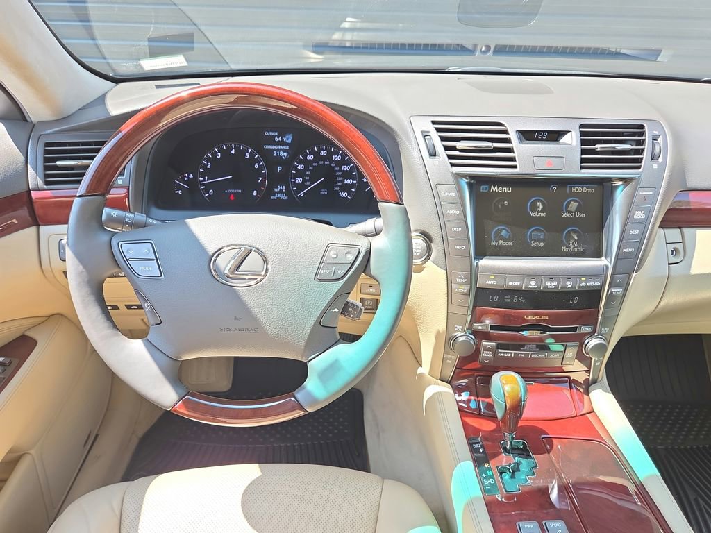 Used 2007 Lexus LS 460 L image 8