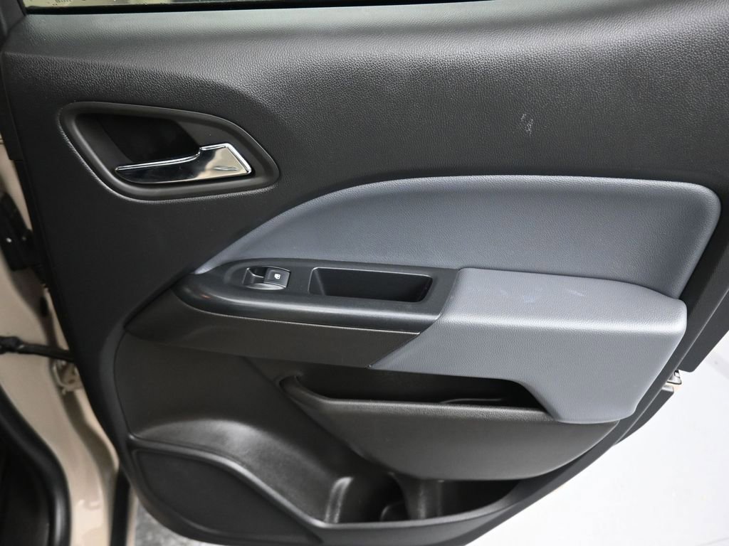 Used 2022 Chevrolet Colorado Z71 image 35