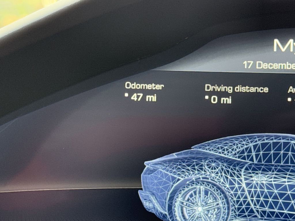 Used 2025 Ferrari Roma Spider image 15