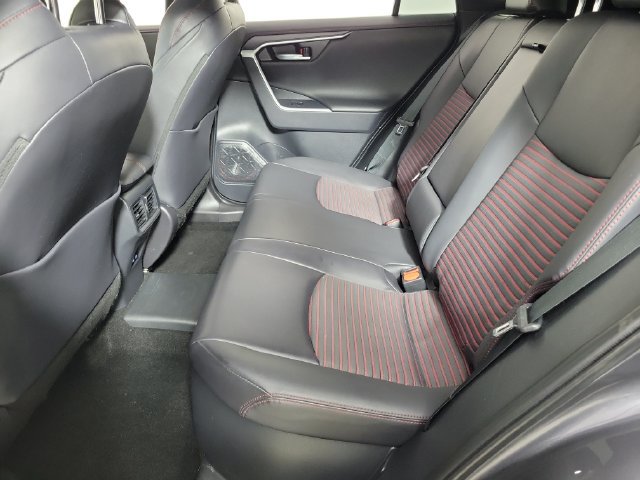 Used 2024 Toyota RAV4 XSE AWD/4WD image 12