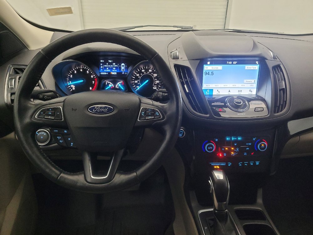 Used 2019 Ford Escape Titanium image 22