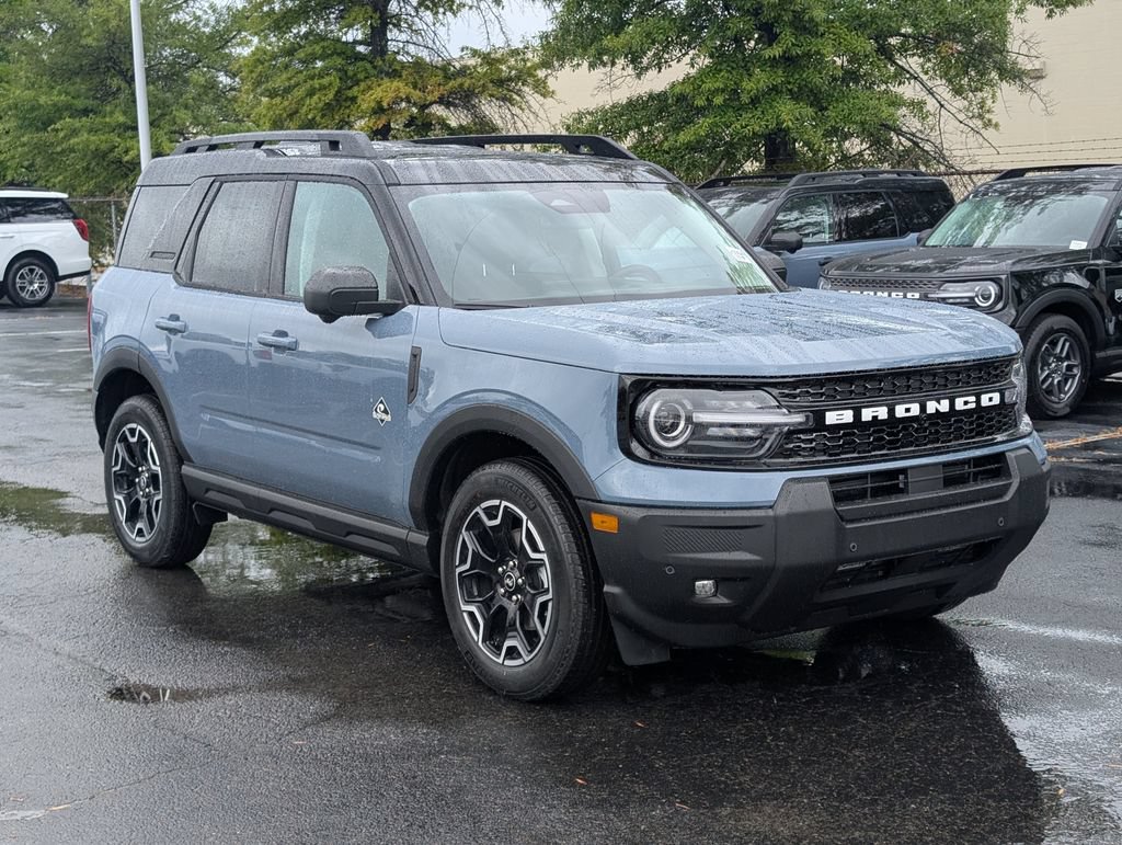 New 2025 Ford Bronco Sport Outer Banks w/ Outer Banks Tech Package+ AWD/4WD image 3