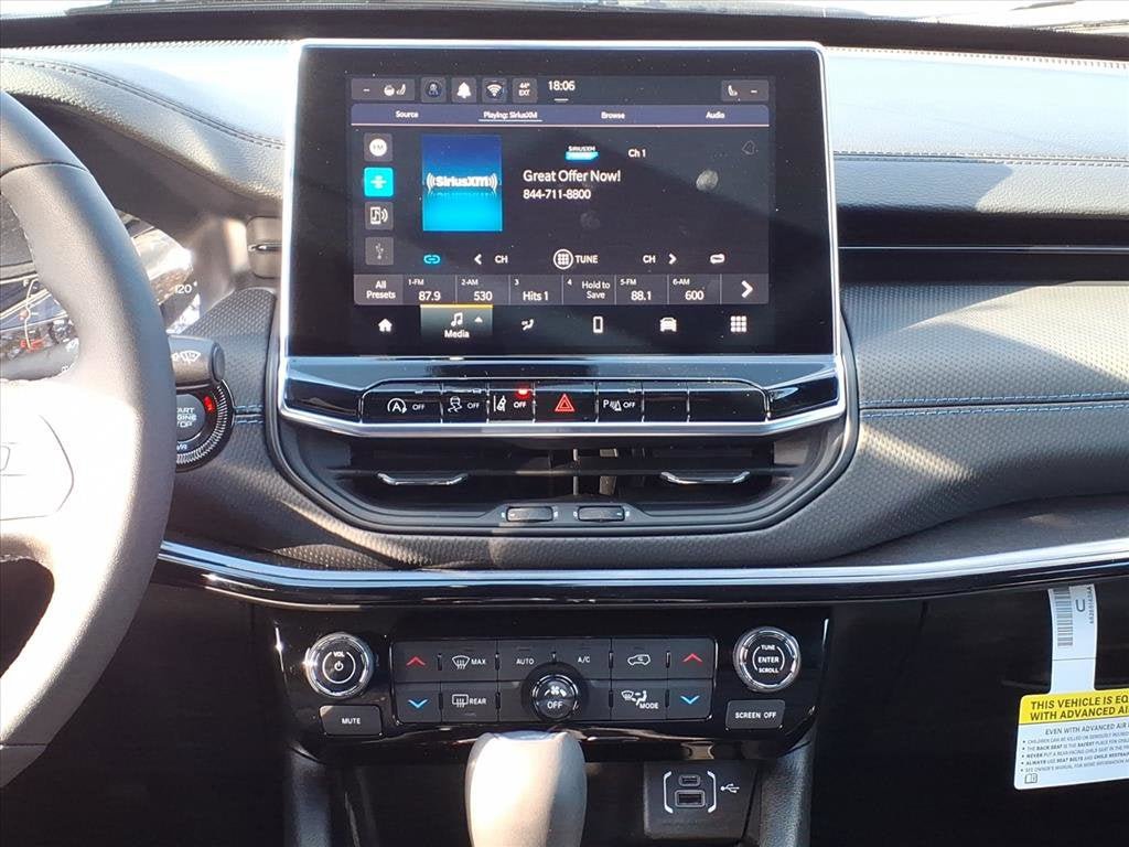 New 2026 Jeep Compass Limited AWD/4WD image 9