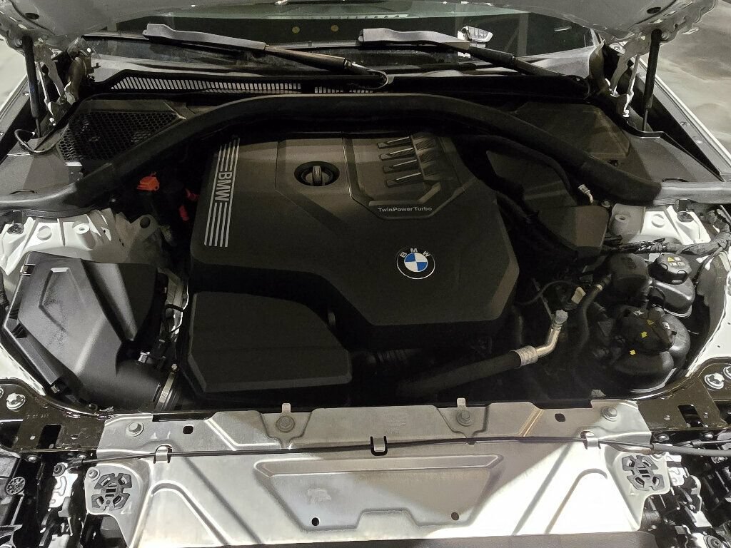Used 2023 BMW 330i Sedan w/ Convenience Package RWD image 35