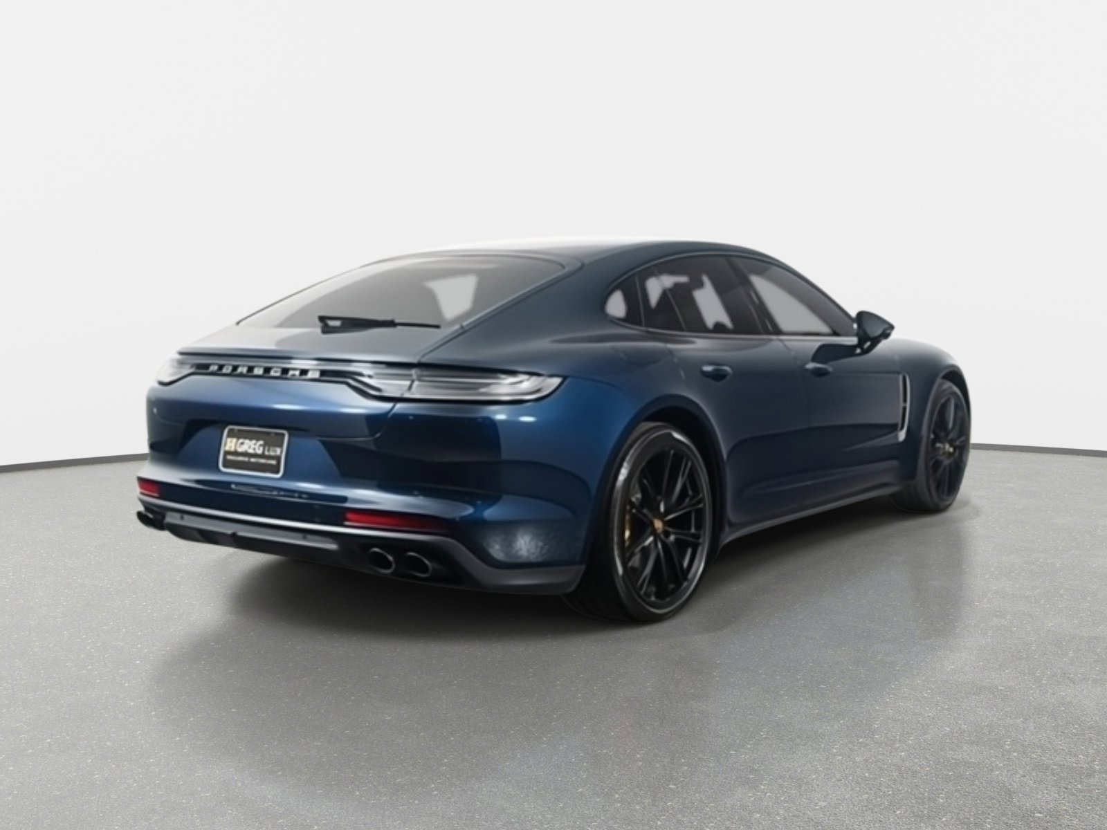 Used 2023 Porsche Panamera 4 Platinum Edition w/ Assistance Package image 11