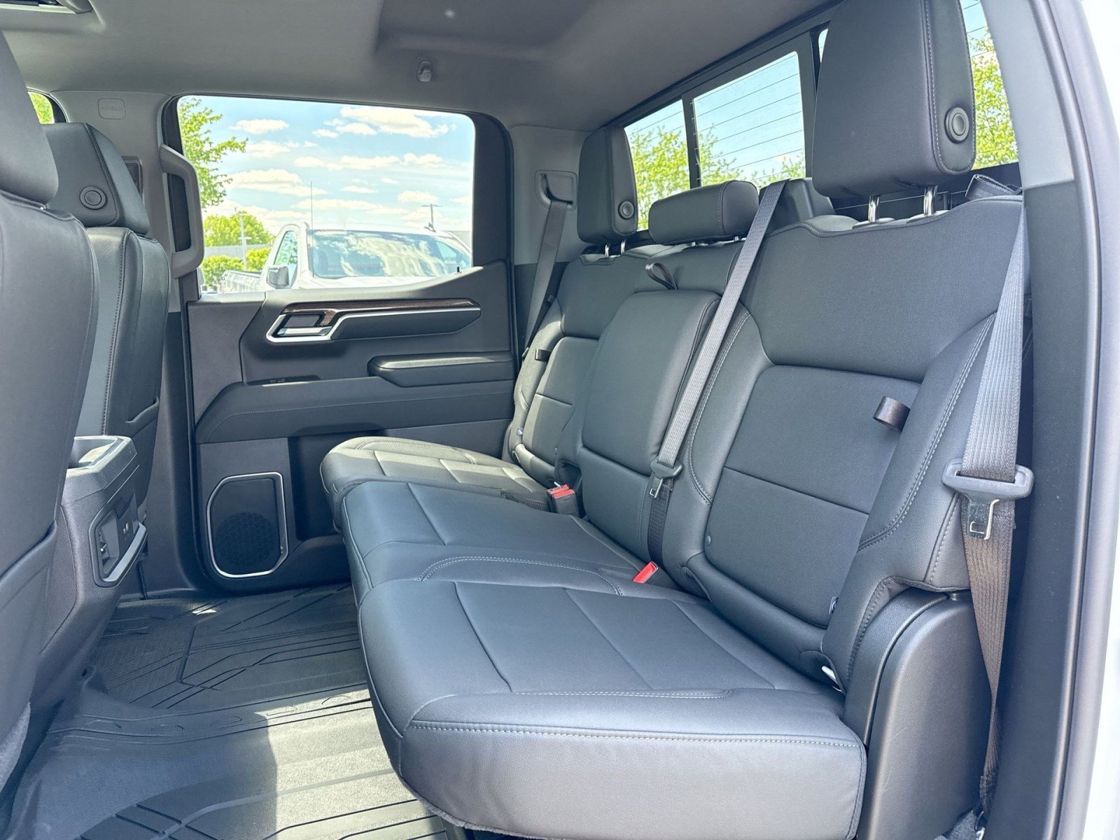 New 2026 Chevrolet Silverado 1500 RST w/ RST All Star Premium Package AWD/4WD image 22