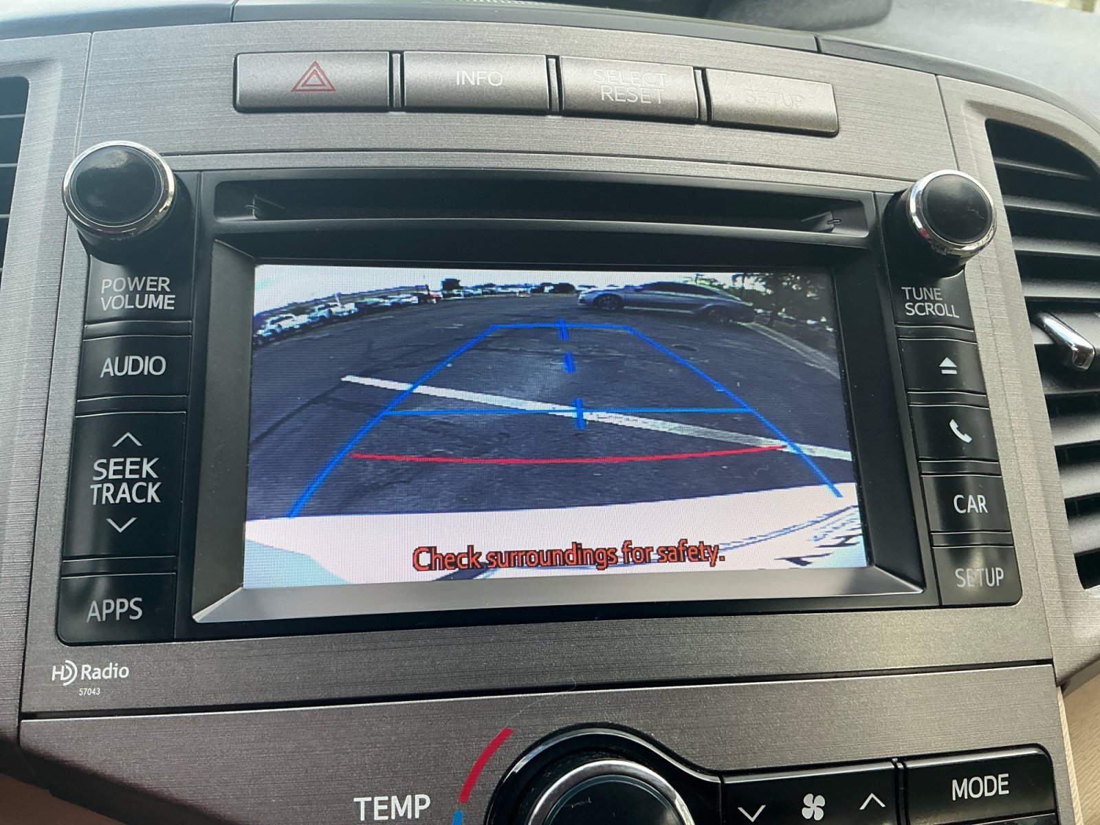 Used 2013 Toyota Venza XLE FWD image 29