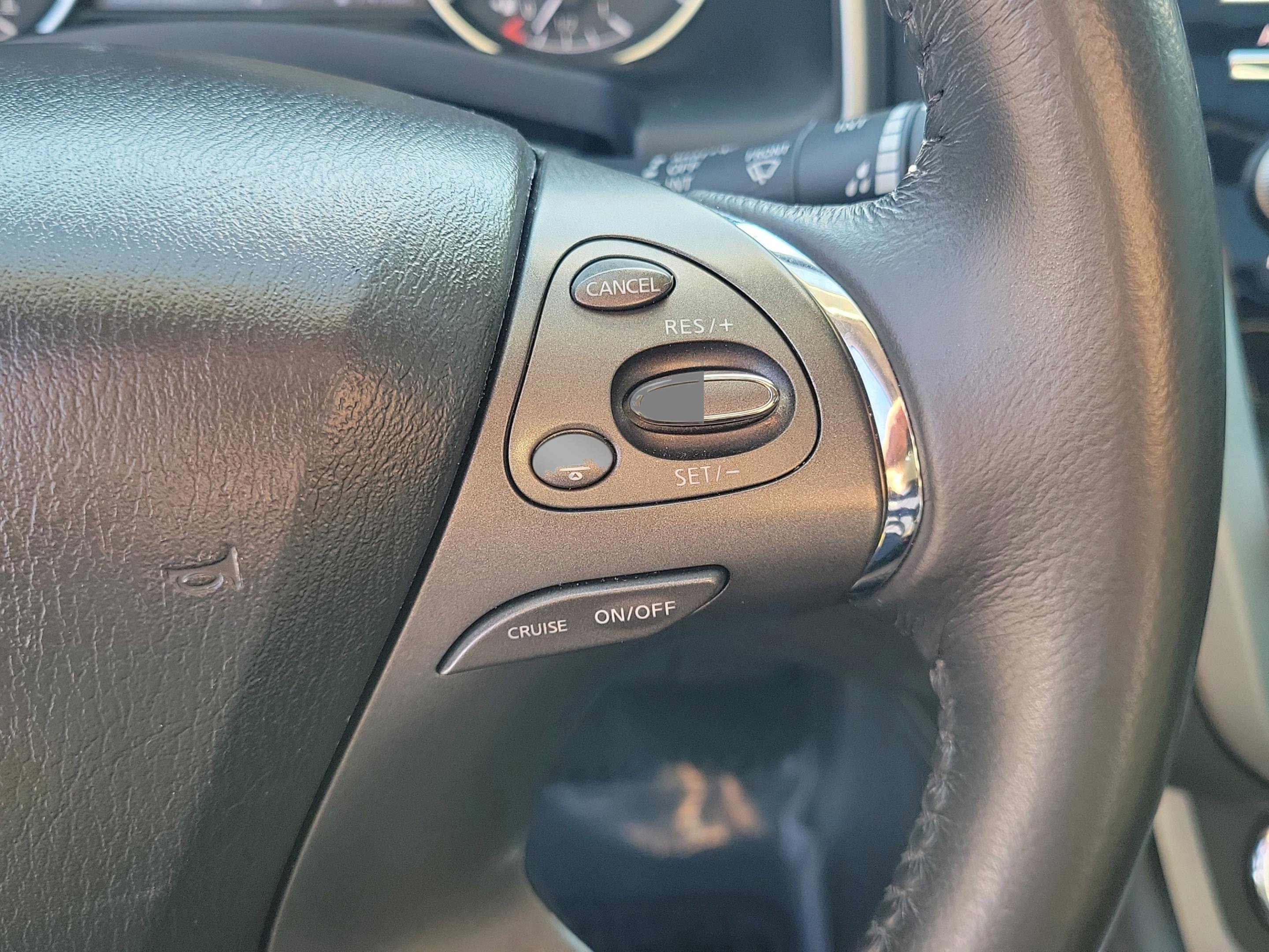 Used 2019 Nissan Murano SV w/ Premium Package image 28