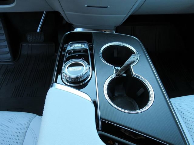 New 2026 Cadillac Lyriq Sport image 21