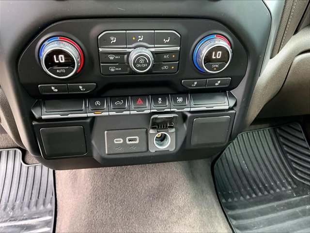 Used 2020 Chevrolet Silverado 1500 RST w/ All-Star Edition RWD image 24
