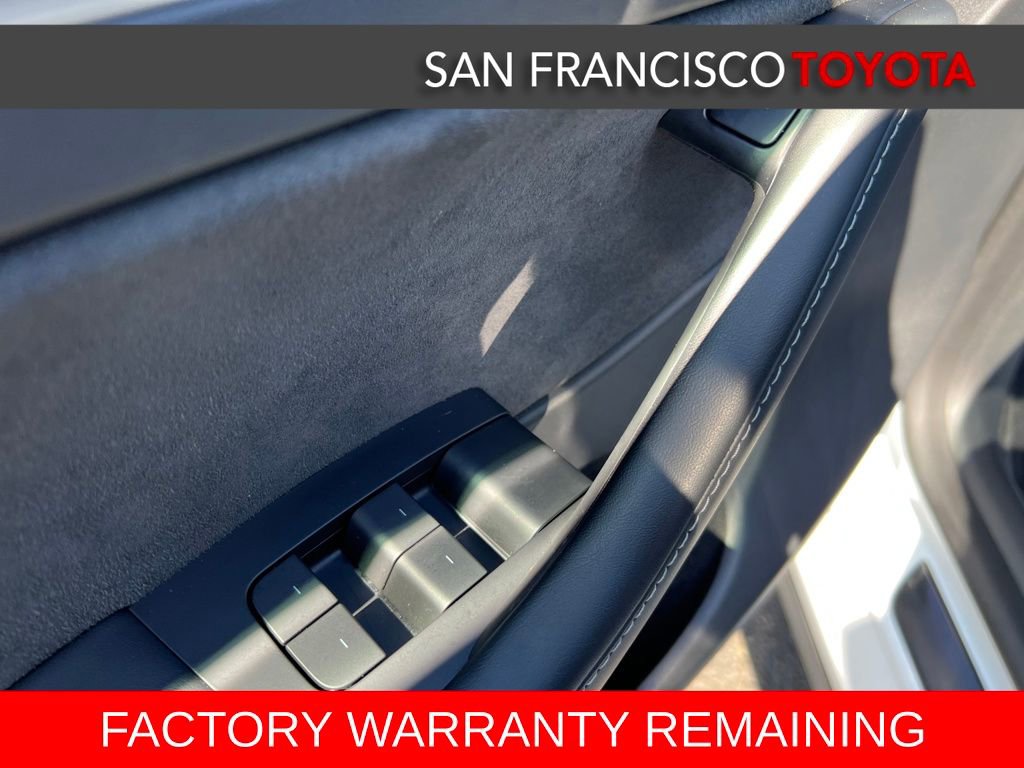 Used 2023 Tesla Model Y Long Range image 30
