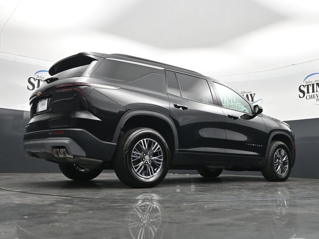 Used 2026 Chevrolet Traverse LT AWD/4WD image 23
