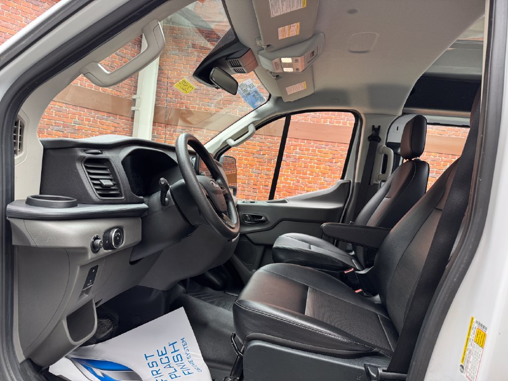 Certified 2023 Ford Transit 250 Low Roof RWD image 21