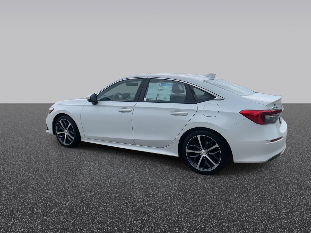 Used 2022 Honda Civic Touring image 7