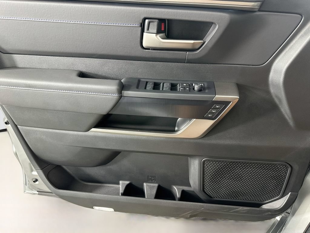 New 2026 Toyota Tundra Platinum AWD/4WD image 13